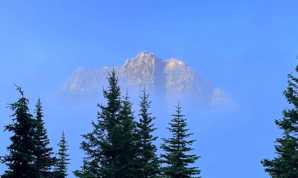 The Floating Ridge by Danilov Alpine Works